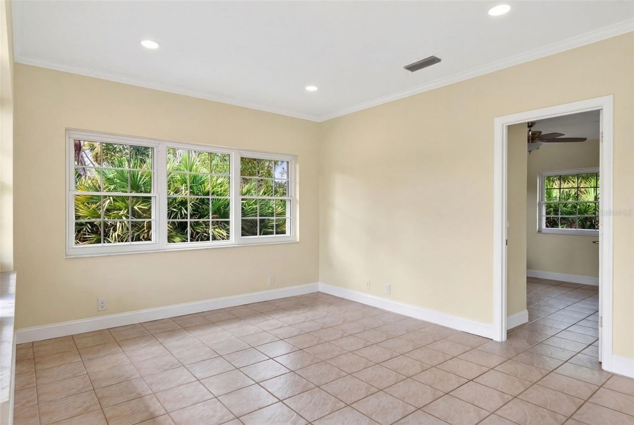 7108 Midnight Pass Road, Sarasota, FL 34242 Photo