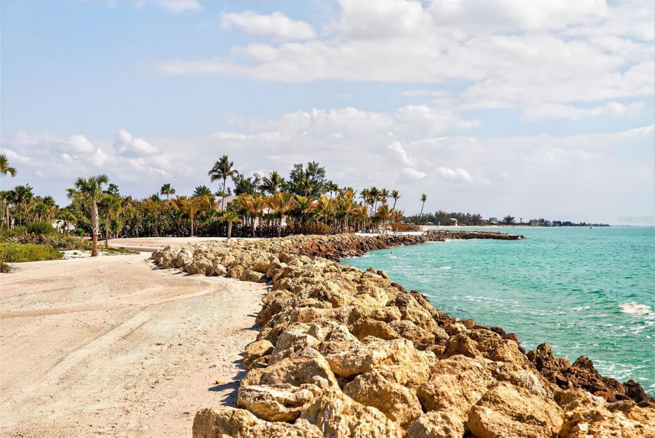 7108 Midnight Pass Road, Sarasota, FL 34242 Photo