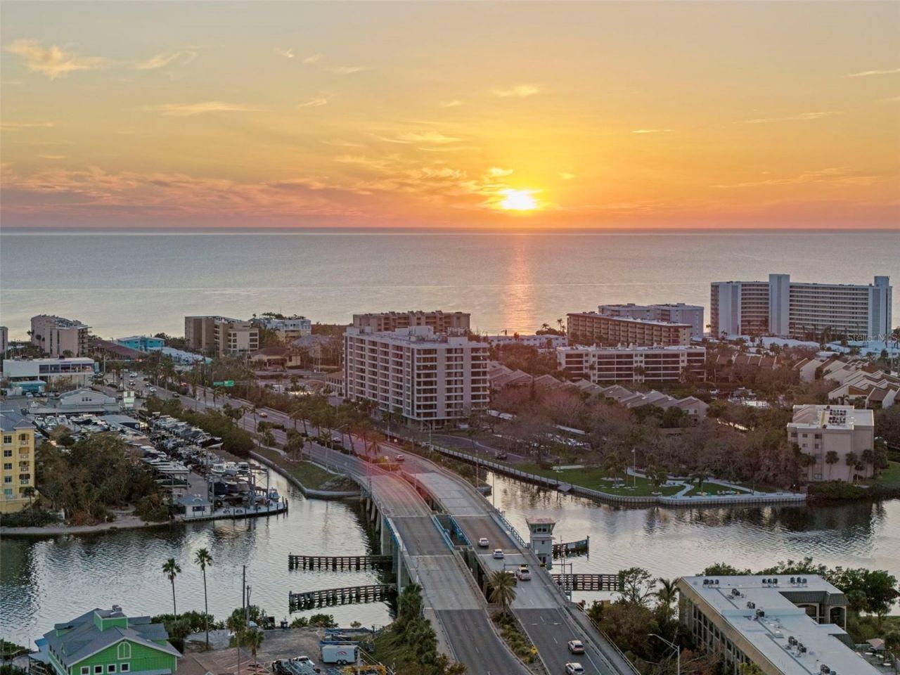 7108 Midnight Pass Road, Sarasota, FL 34242 Photo