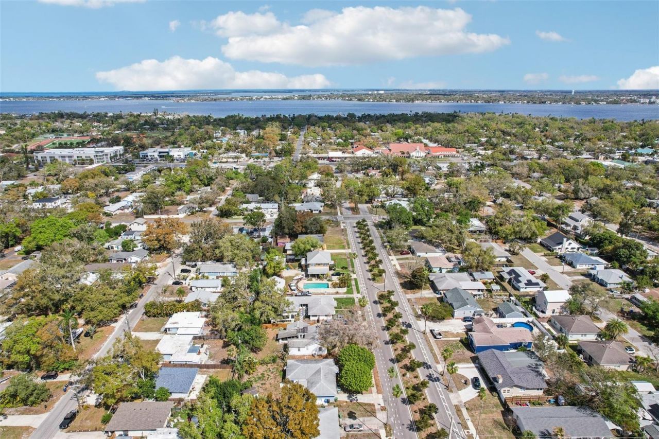 806 33rd Street Court W, Bradenton, FL 34205 Photo