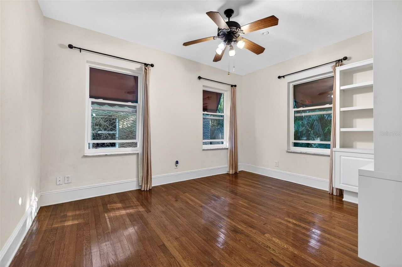 745 16th Avenue Ne, Saint Petersburg, FL 33704 Photo