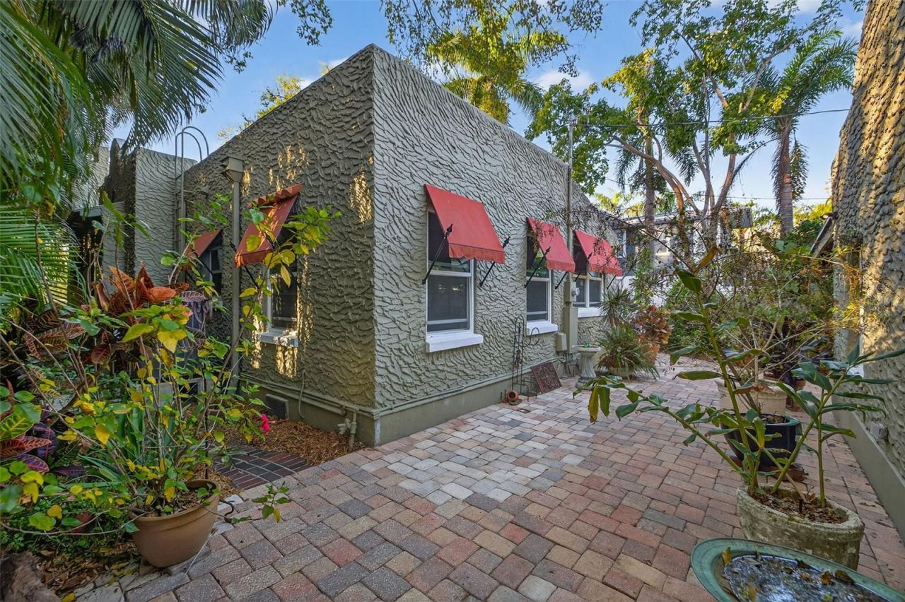 745 16th Avenue Ne, Saint Petersburg, FL 33704 Photo