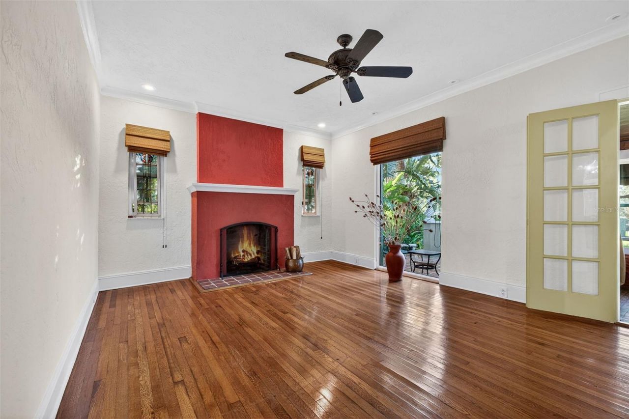 745 16th Avenue Ne, Saint Petersburg, FL 33704 Photo