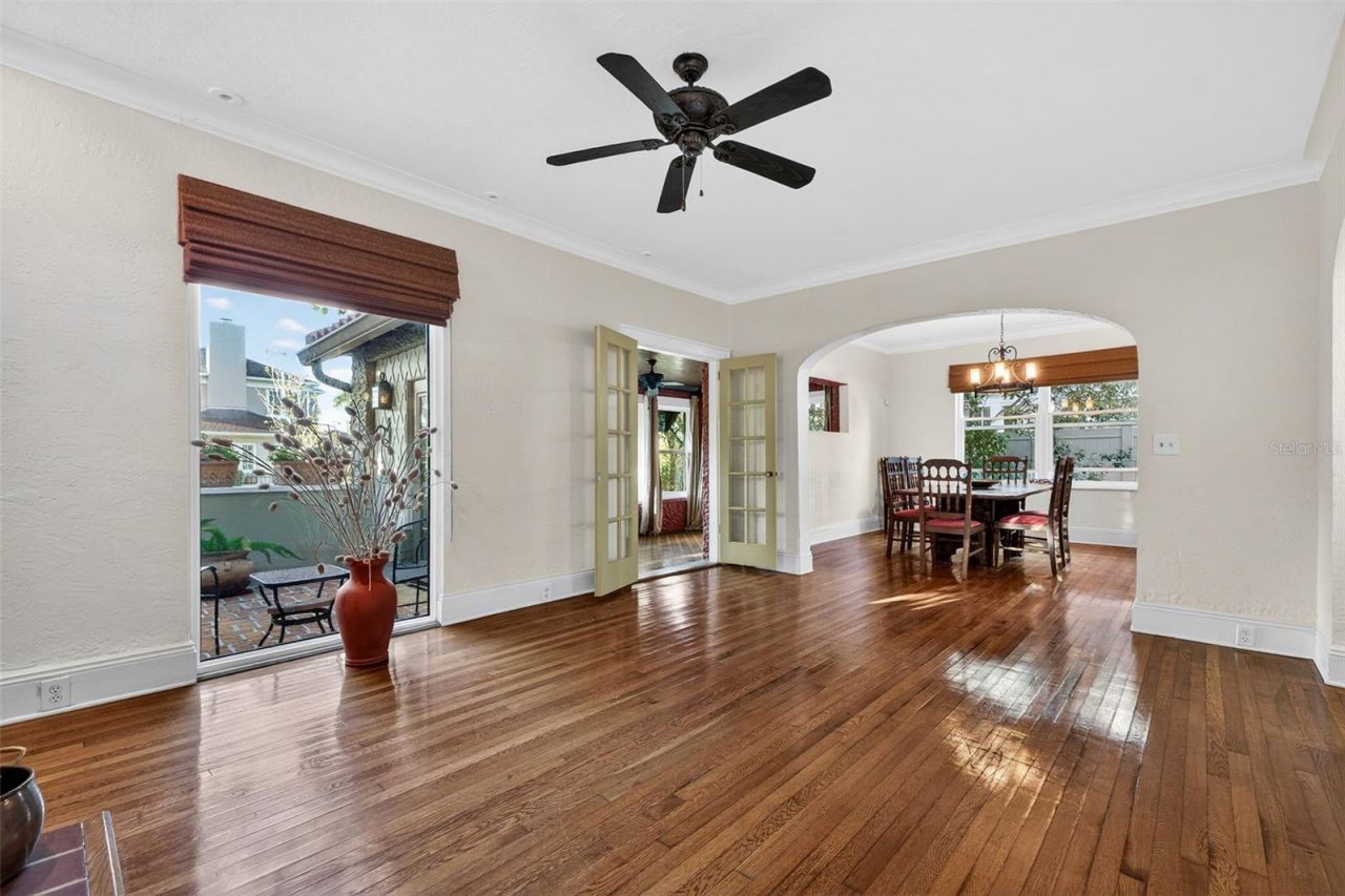 745 16th Avenue Ne, Saint Petersburg, FL 33704 Photo