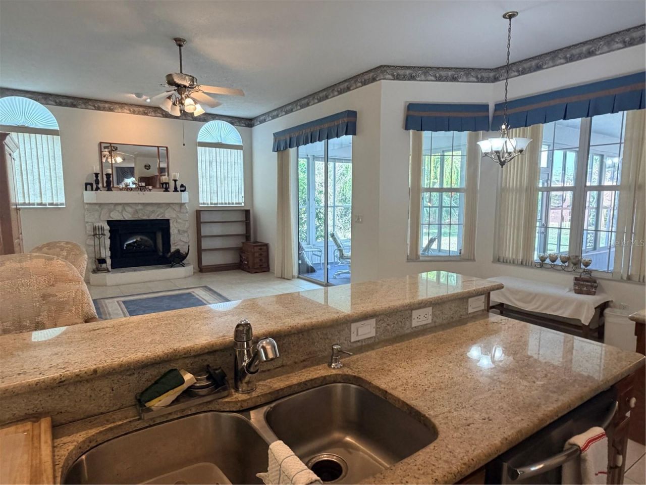 6617 Seven Pines Drive, Bradenton, FL 34203 Photo