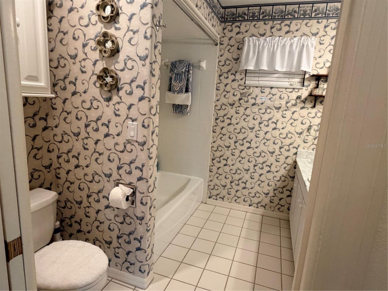 6617 Seven Pines Drive, Bradenton, FL 34203 Photo