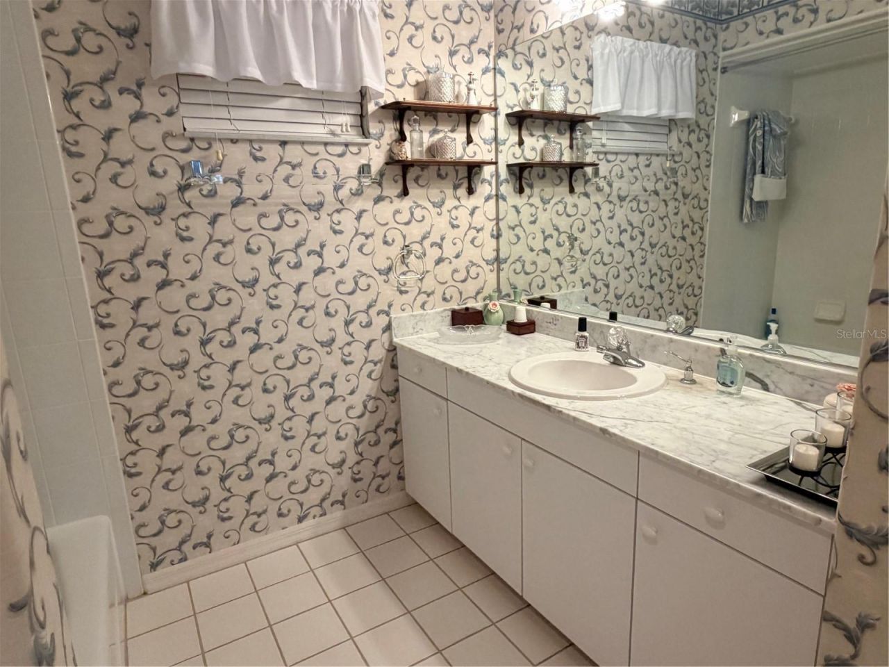 6617 Seven Pines Drive, Bradenton, FL 34203 Photo