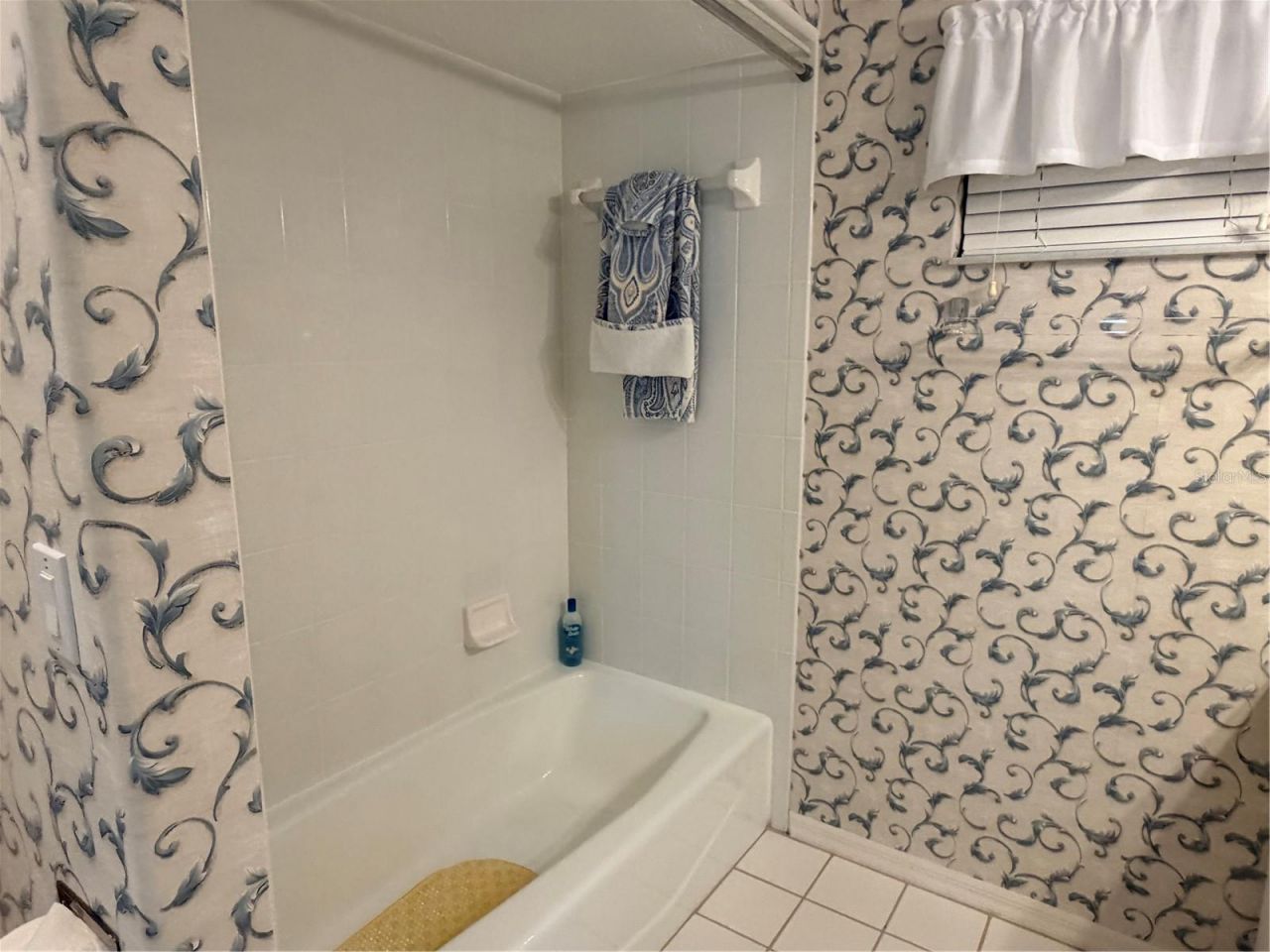 6617 Seven Pines Drive, Bradenton, FL 34203 Photo