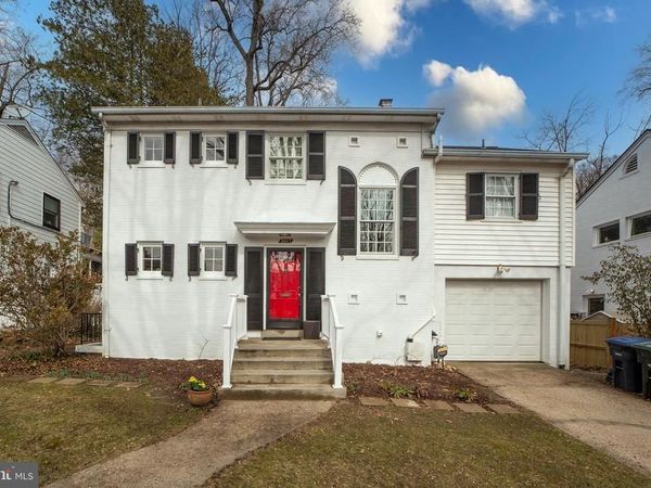 3017 CLEVELAND AVENUE NW, WASHINGTON, DC 20008