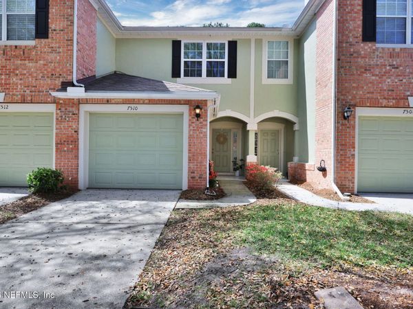 7510 SCARLET IBIS Lane, Jacksonville, FL 32256
