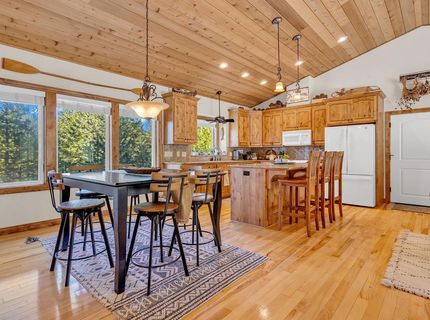 283 Osprey Loop, Lake Almanor, CA 96020 Photo