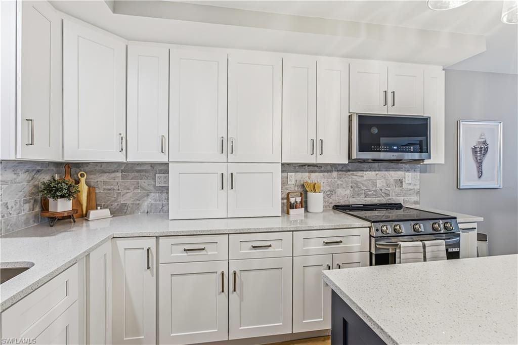 1027 Anglers Cv, Unit B301, Marco Island, FL 34145 Photo