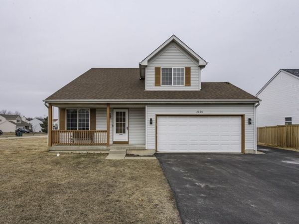 2020 DAWN Lane , Zion, IL 60099