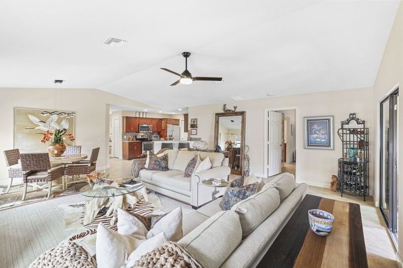 32 Ipanema Way, Fort Pierce, FL 34951 Photo