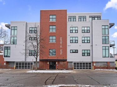 100 N Center Street, Royal Oak, MI 48067