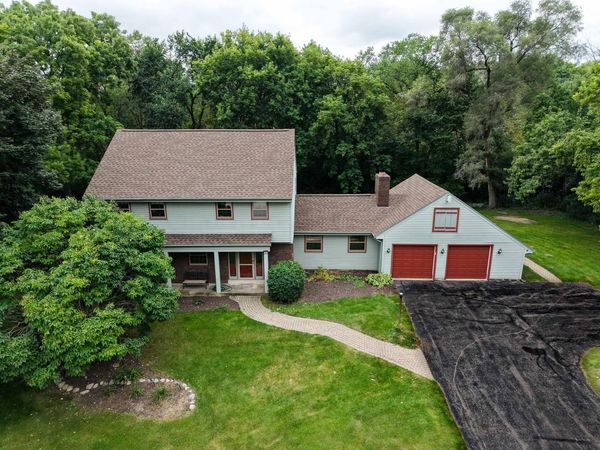 8541 W Midland DRIVE, Greendale, WI 53129