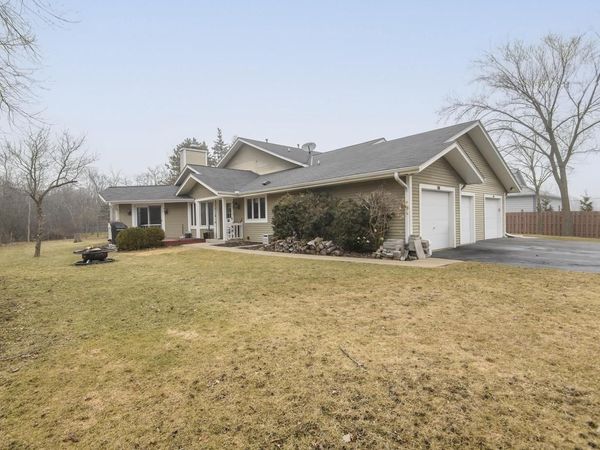 9880 W Puetz ROAD, Unit 9882, Franklin, WI 53132