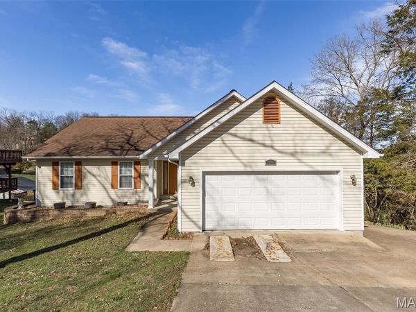 9367 E Vista Drive, Hillsboro, MO 63050