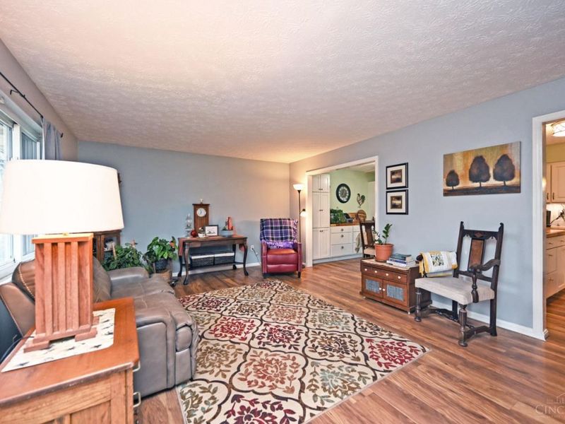 630 Terrace View Drive, Union Twp, OH 45255 Photo 2