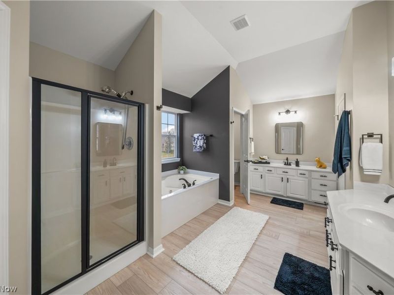 1145 W Parkway Boulevard, Aurora, OH 44202 Photo 22