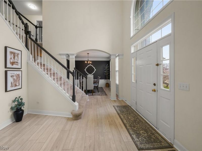 1145 W Parkway Boulevard, Aurora, OH 44202 Photo 3