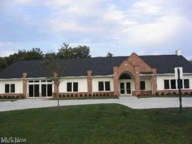 1145 W Parkway Boulevard, Aurora, OH 44202 Photo 42