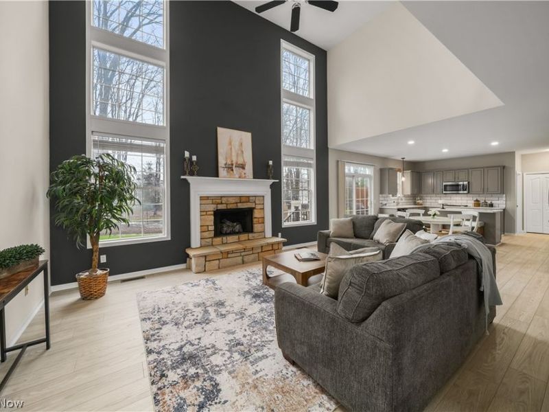 1145 W Parkway Boulevard, Aurora, OH 44202 Photo 9