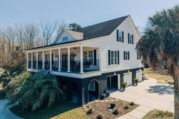 521 Limestone Road photo 4