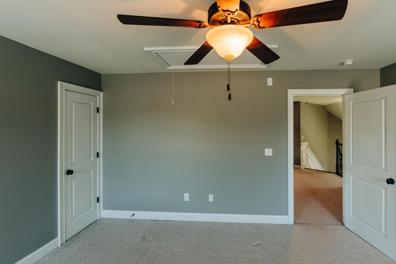 521 Limestone Road Photo 35