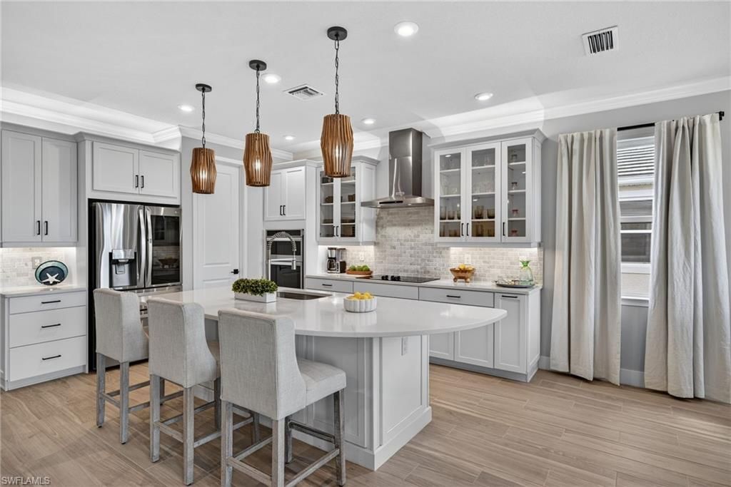 4683 Arboretum Cir, Unit 201, Naples, FL 34112 Photo