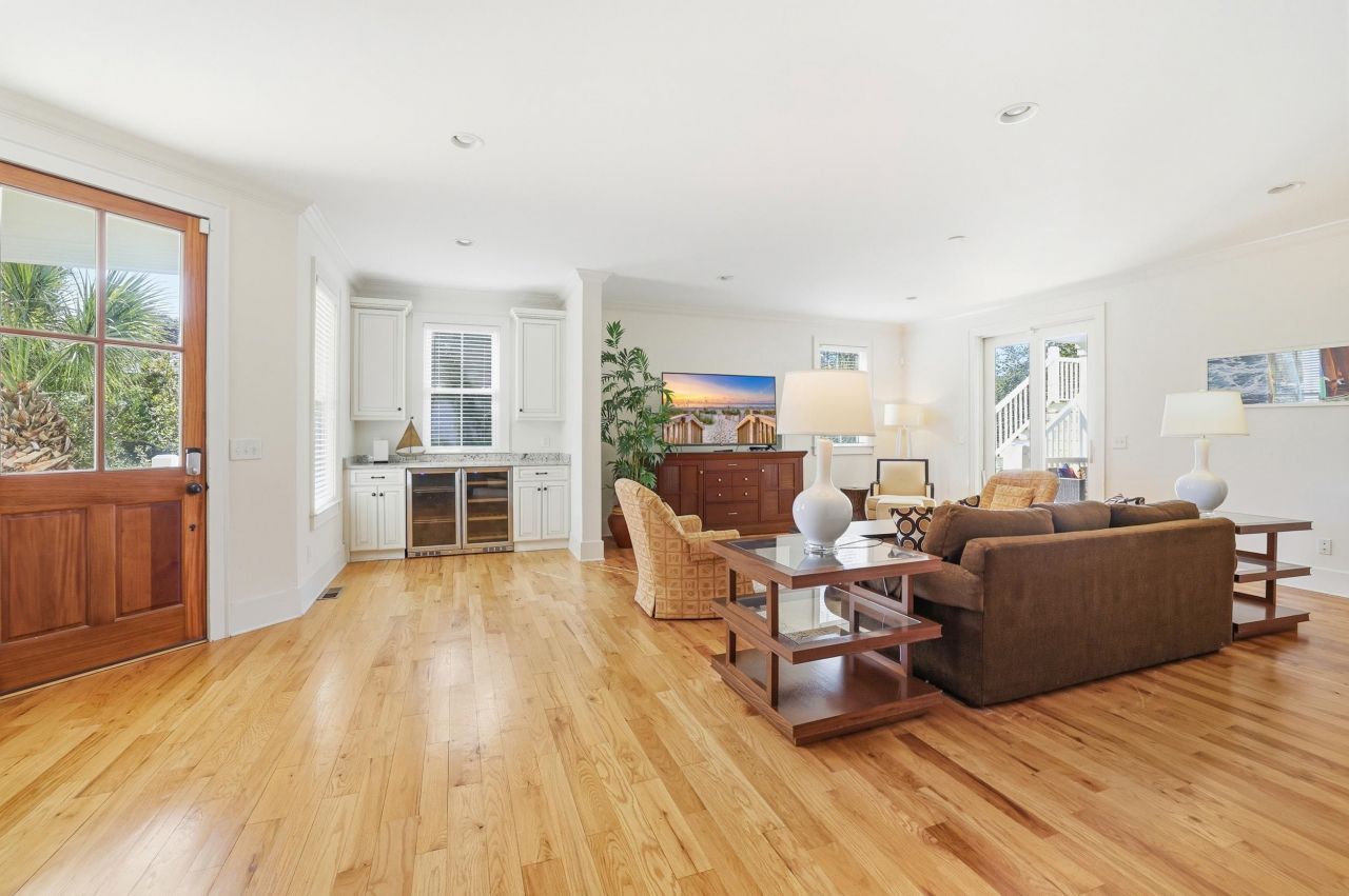 295 Atlantic Ave. Photo 15