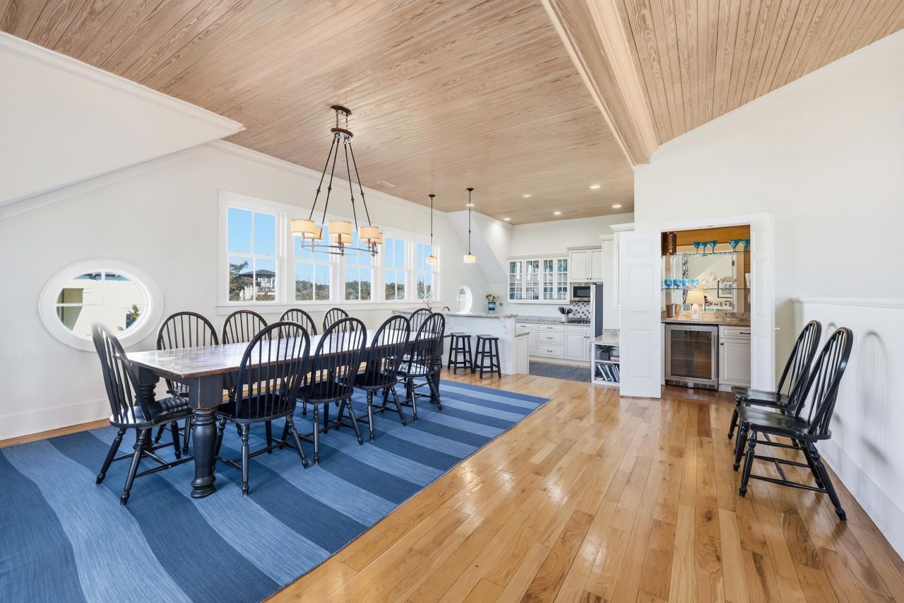 295 Atlantic Ave. Photo 8