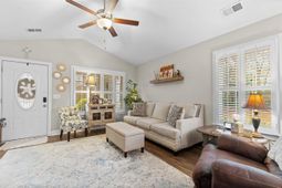 856 8th Ave.  photo 4