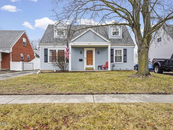 5319 Lenticel Drive, Toledo, OH 43623