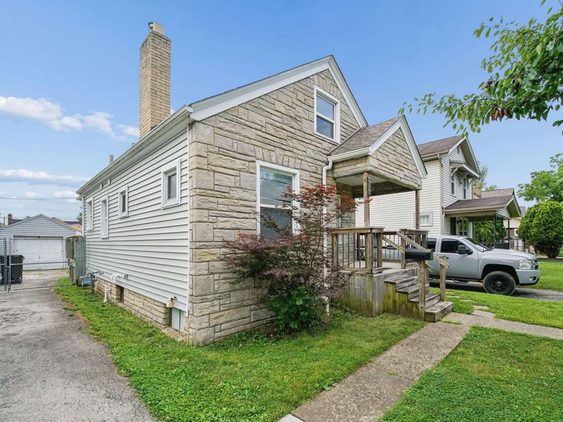 686 Racine Avenue, Columbus, OH 43204 Photo 3
