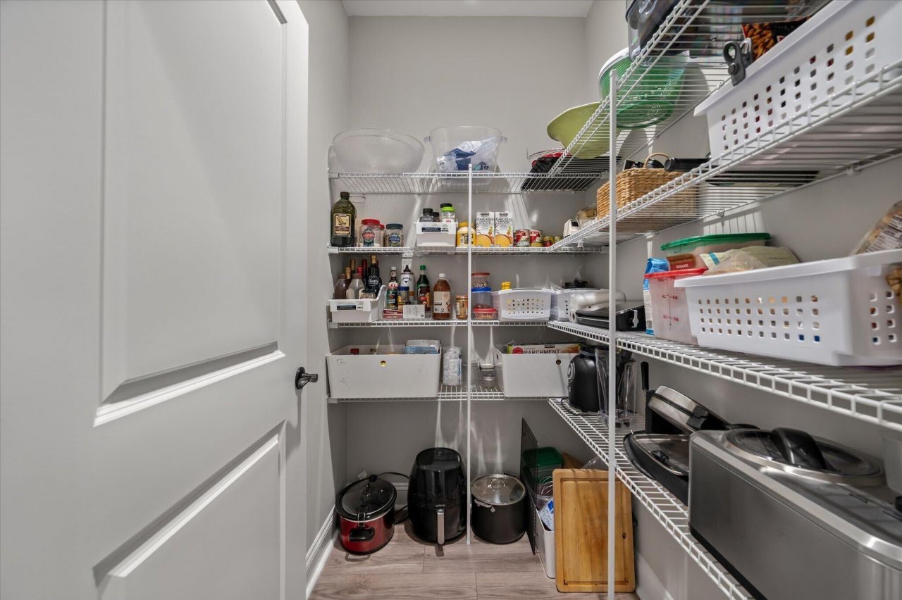 706 Spring Highlands Drive Photo 23