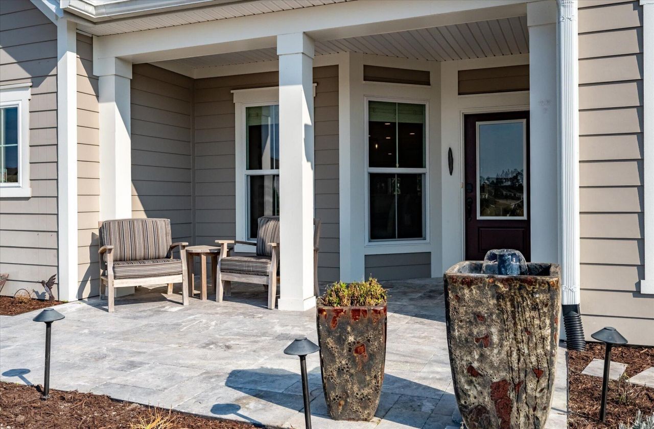 706 Spring Highlands Drive Photo 4