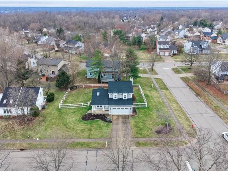 2831 Jessica Court, Deerfield Township, OH 45140 Photo 3