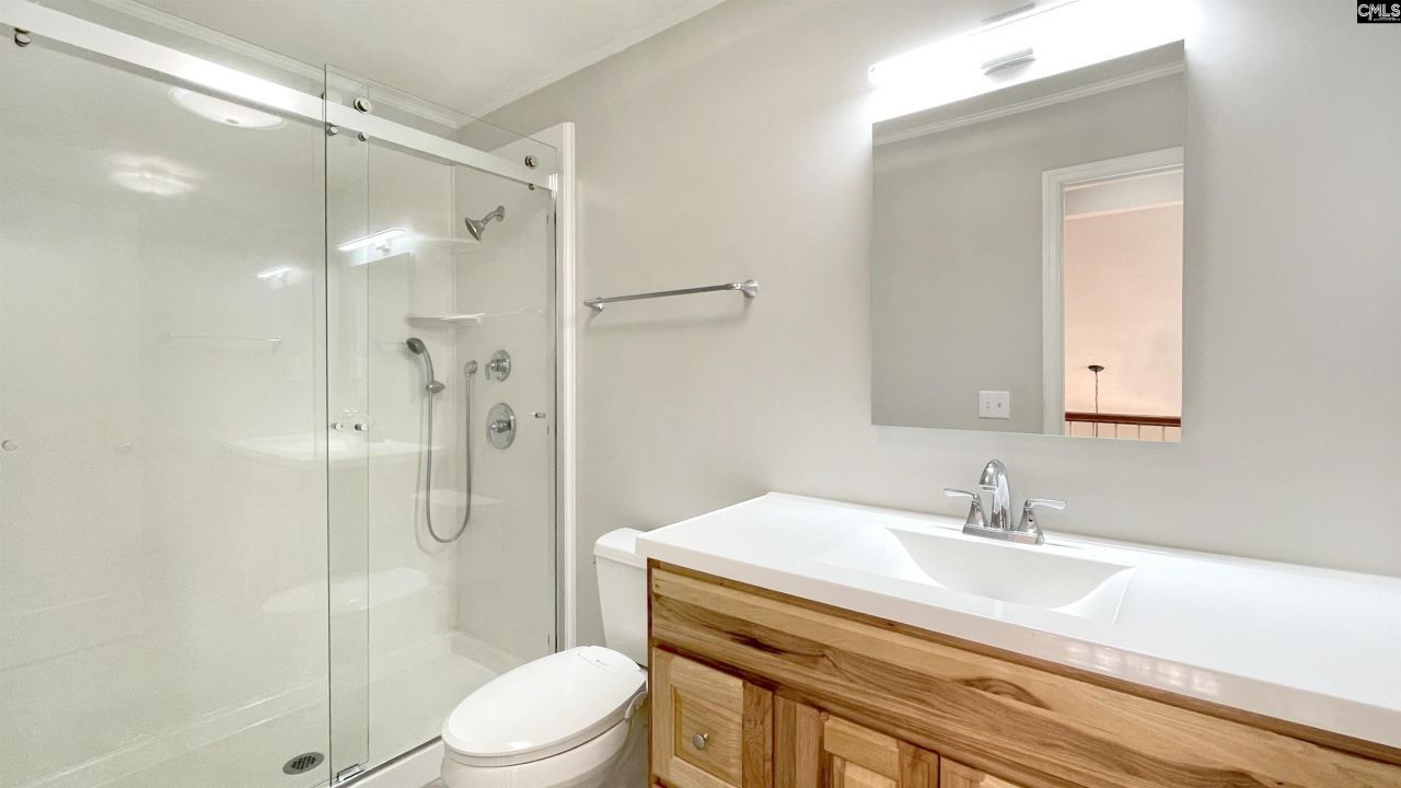 1501 Robin Crest Drive Photo 13