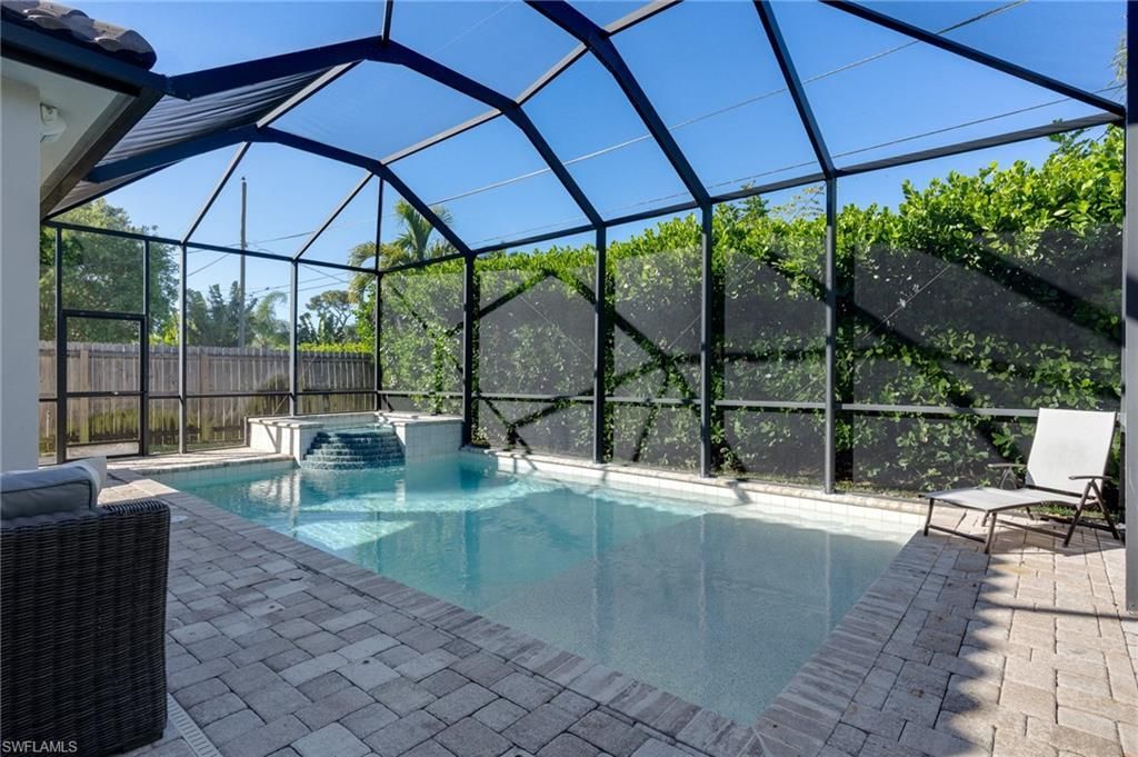 735 99th Ave N, Naples, FL 34108 Photo