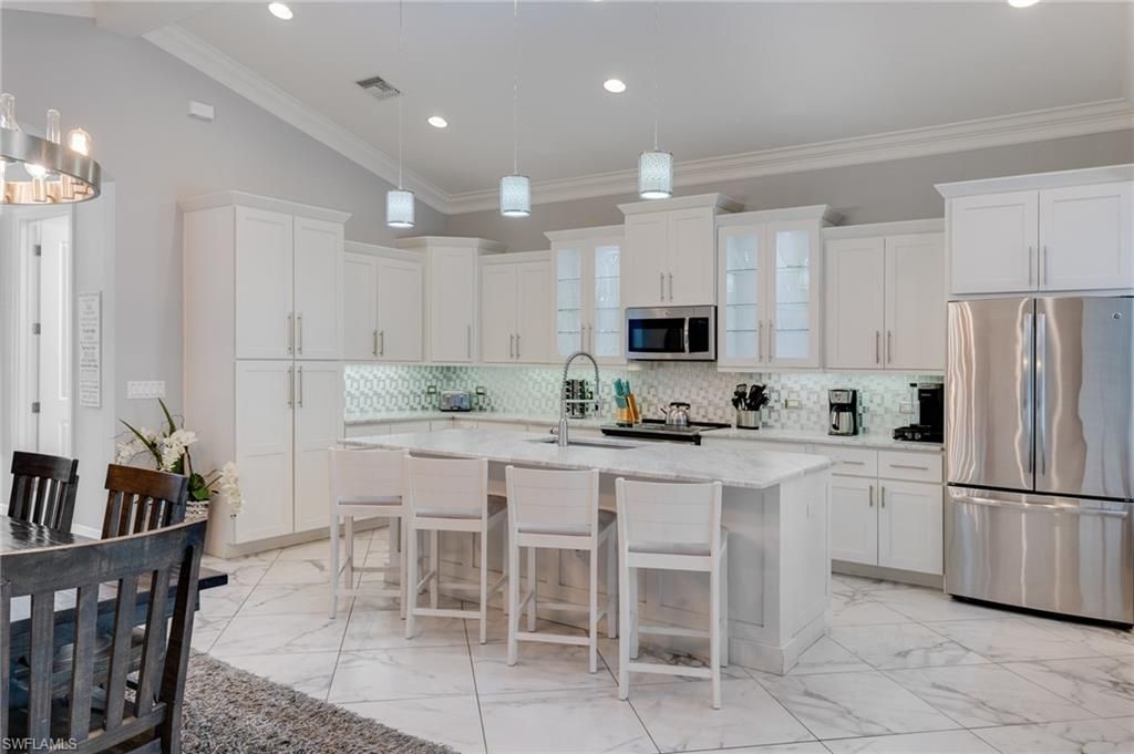 735 99th Ave N, Naples, FL 34108 Photo