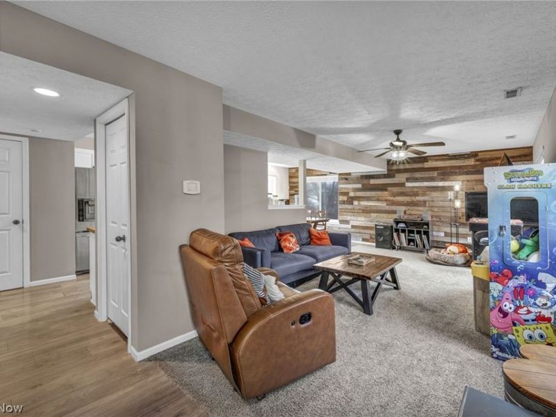 3194 Castleton Court, Akron, OH 44312 Photo 16