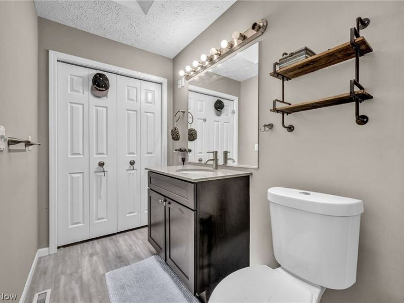 3194 Castleton Court, Akron, OH 44312 Photo 30