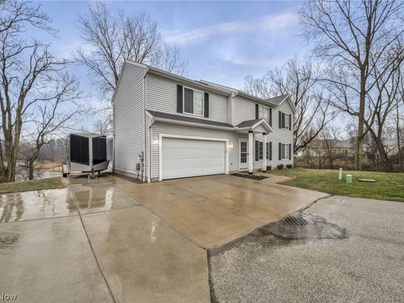 3194 Castleton Court, Akron, OH 44312 Photo 5