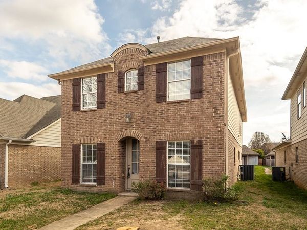 1564 WYNNE RD, Cordova, TN 38016