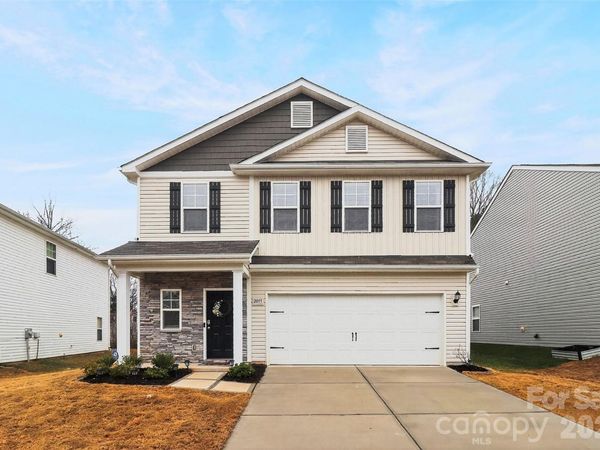 2017 Karen Woods Lane, Charlotte, NC 28216