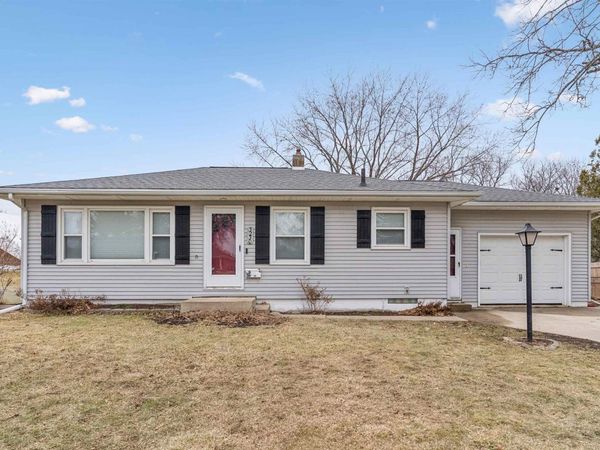 3230 Terrace Drive, Cedar Falls, IA 50613