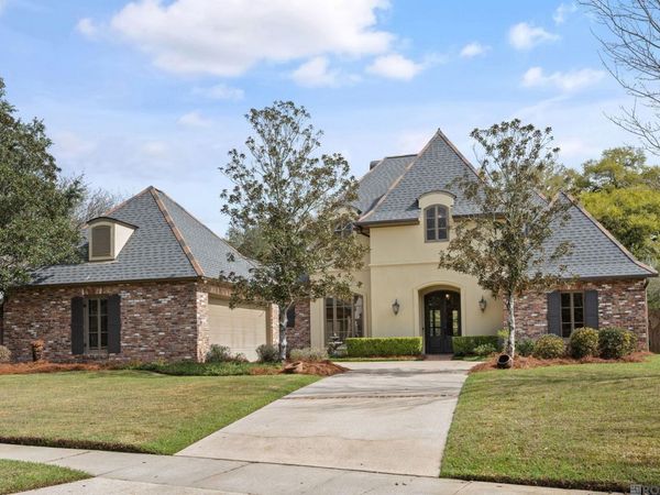 19427 Point O' Woods Ct, Baton Rouge, LA 70809