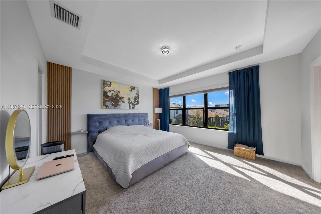 2454 Primrose Pl , Oakland Park, FL 33309 Photo