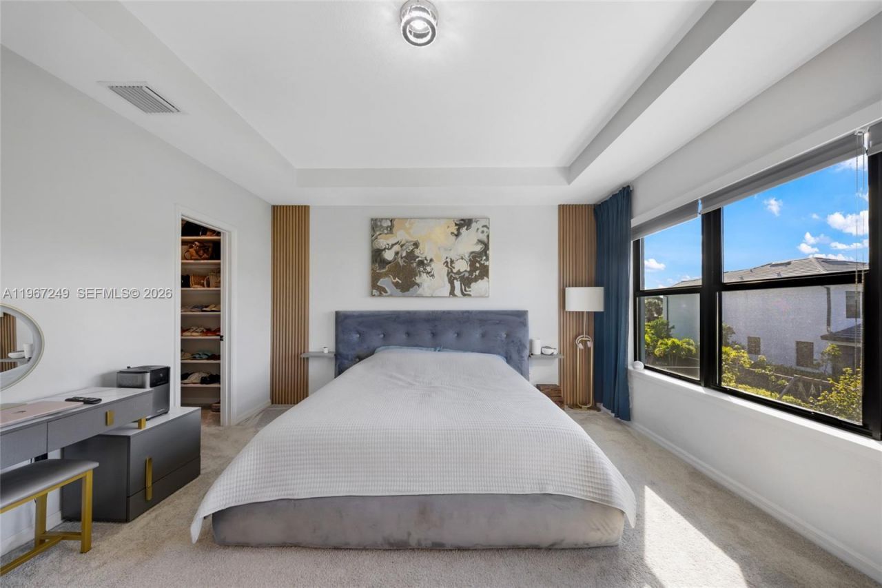 2454 Primrose Pl , Oakland Park, FL 33309 Photo